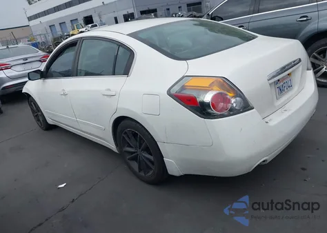 2007 Nissan Altima 2.5 S from USA, damaged, VIN 1N4AL21E57N413584